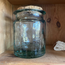 Pot ancien en verre épais