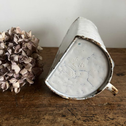 Ancien pot de lavement en tôle émaillée - Marbré bleu