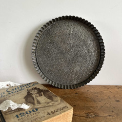 Moule à tarte à empreintes ancien