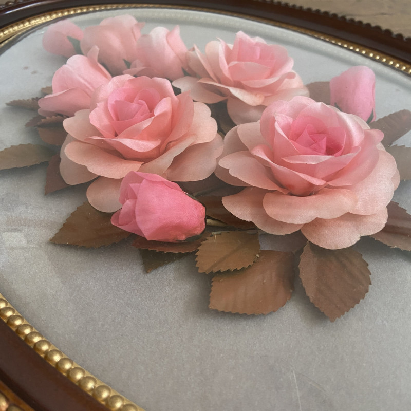 PETIT CADRE ROND VINTAGE EN PLASTIQUE FLEUR TISSU