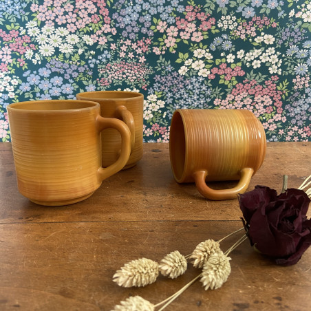 Mugs vintage (lot de 3) - Arcopal - Volcan