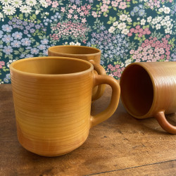 Mugs vintage (lot de 3) - Arcopal - Volcan