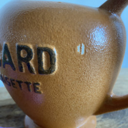 Pichet ancien Ricard Anisette en grès