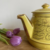 Théière vintage en faïence jaune et doré - Rio