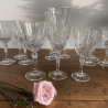 Trio de verres à pied en verre ciselé