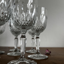 Verre à vin blanc ou apéritif  en verre ciselé - Vintage