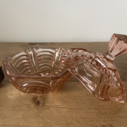 Bonbonnière vintage hexagonale en verre rose