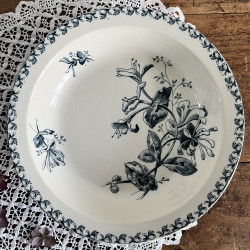 Plat creux - Gien - Chèvrefeuille